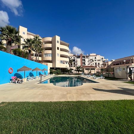 Appartement Benalmadena Beachfront Retreat Big Balcony And City Sea Views Extérieur photo