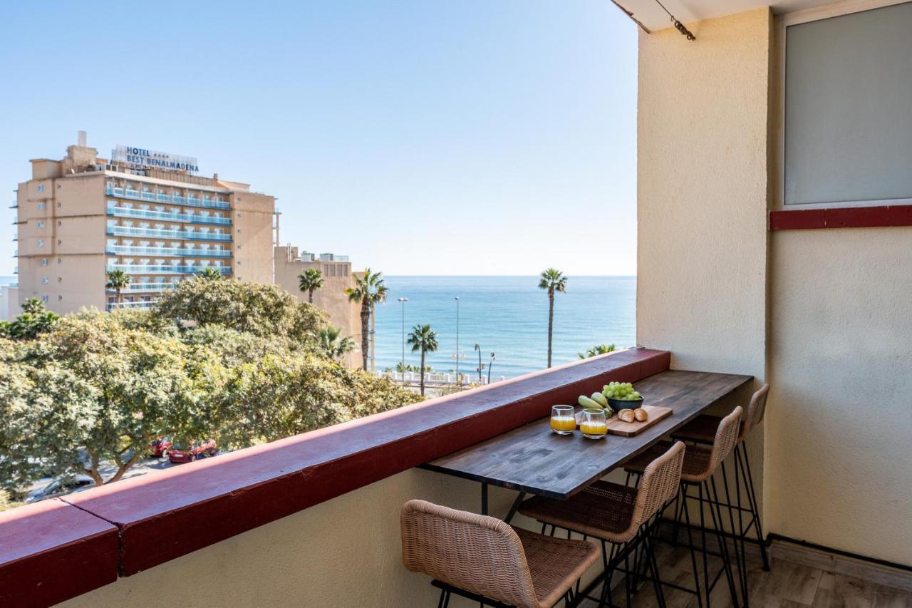 Appartement Benalmadena Beachfront Retreat Big Balcony And City Sea Views Extérieur photo